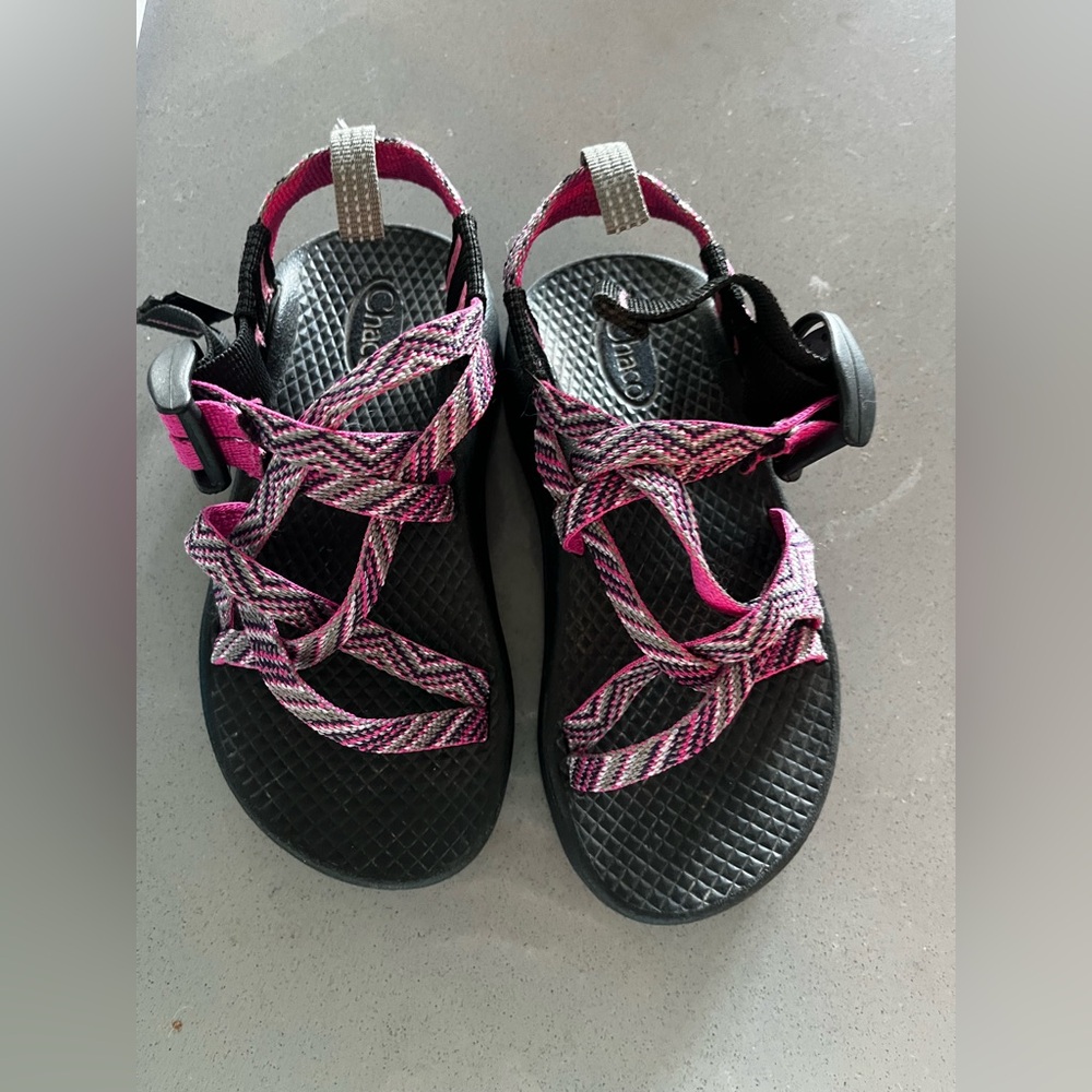 EUC Chaco Z1 Vibram sandals - Picture 5 of 7